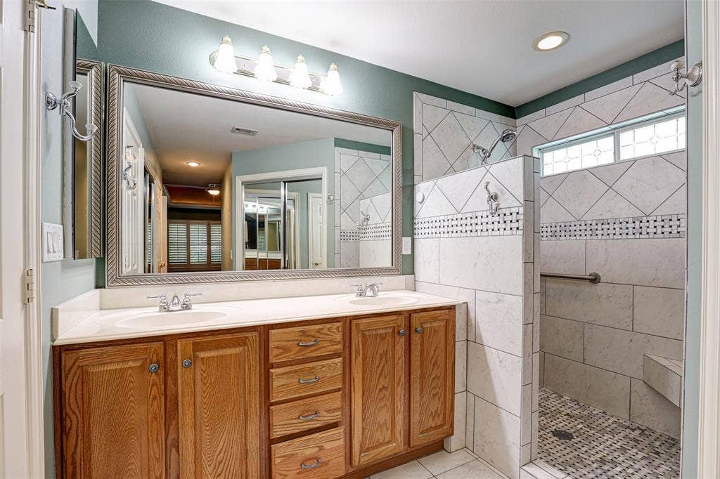 10208 Soriano Street, Denton, TX 76207 10208 Soriano Street, Denton, TX 76207