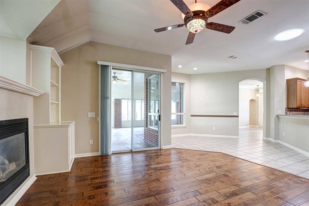 10208 Soriano Street, Denton, TX 76207 10208 Soriano Street, Denton, TX 76207