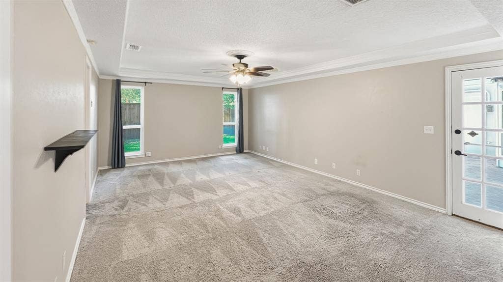 3526 S Echo Trail, Plano, TX 75023 Oversize Primary Bedroom
