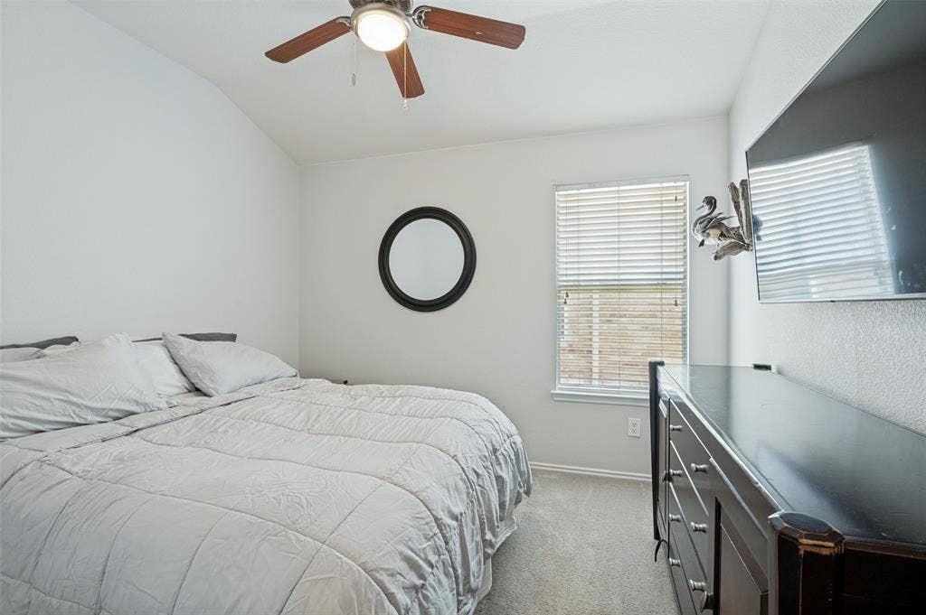5440 Cameron Drive, Grand Prairie, TX 75052 5440 Cameron Drive, Grand Prairie, TX 75052
