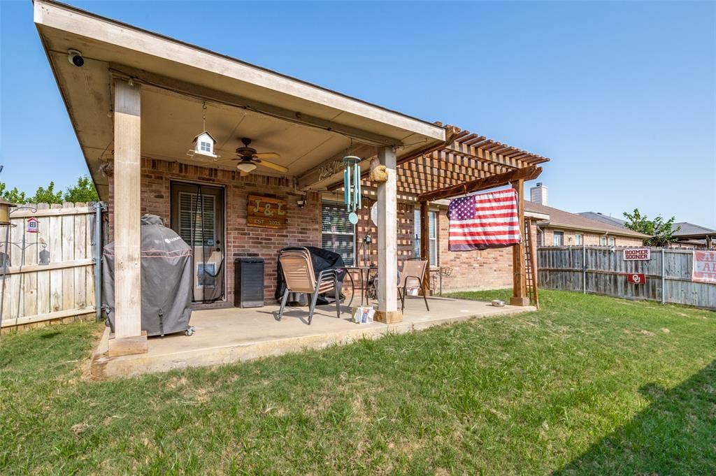 5440 Cameron Drive, Grand Prairie, TX 75052 Covered patio great for grilling