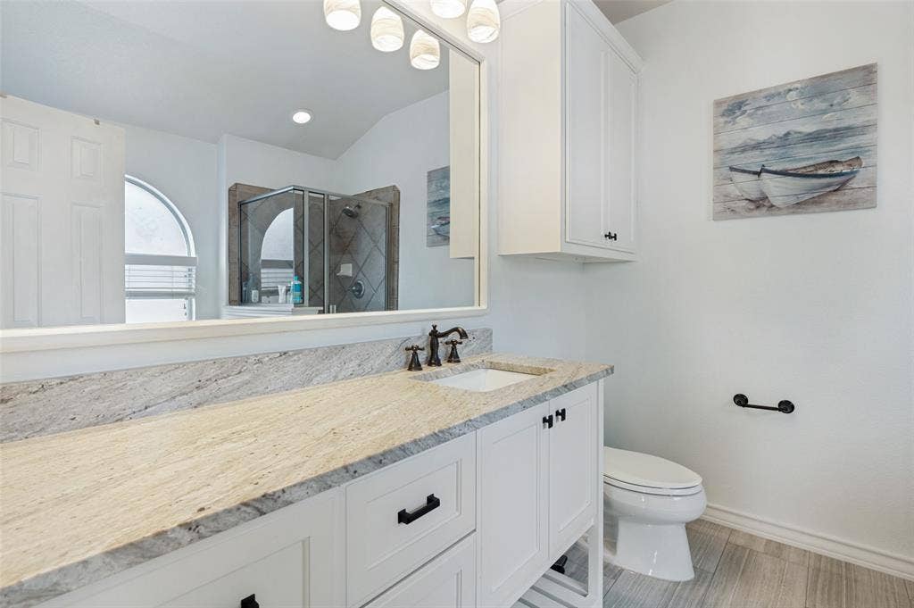 5440 Cameron Drive, Grand Prairie, TX 75052 5440 Cameron Drive, Grand Prairie, TX 75052