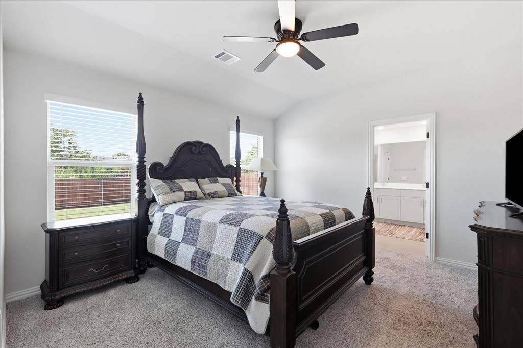 2109 Draco Drive, Haslet, TX 76052 2109 Draco Drive, Haslet, TX 76052