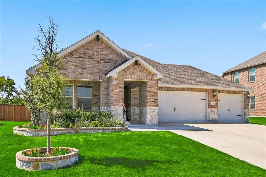Property photo for 2109 Draco Drive, Haslet, TX