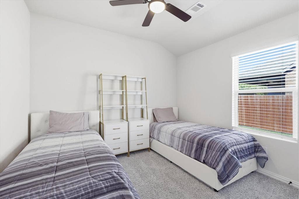 2109 Draco Drive, Haslet, TX 76052 2109 Draco Drive, Haslet, TX 76052
