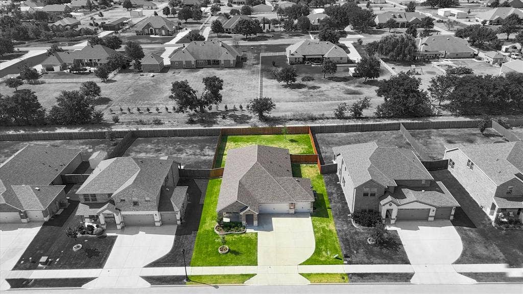 2109 Draco Drive, Haslet, TX 76052 2109 Draco Drive, Haslet, TX 76052