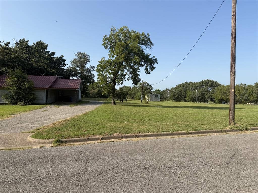112 Gibson Road, Athens, TX 75751 112 Gibson Road, Athens, TX 75751