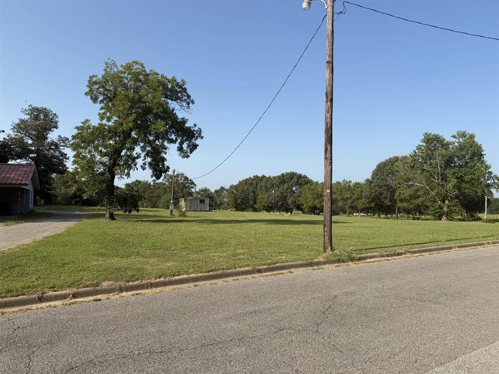 112 Gibson Road, Athens, TX 75751 112 Gibson Road, Athens, TX 75751