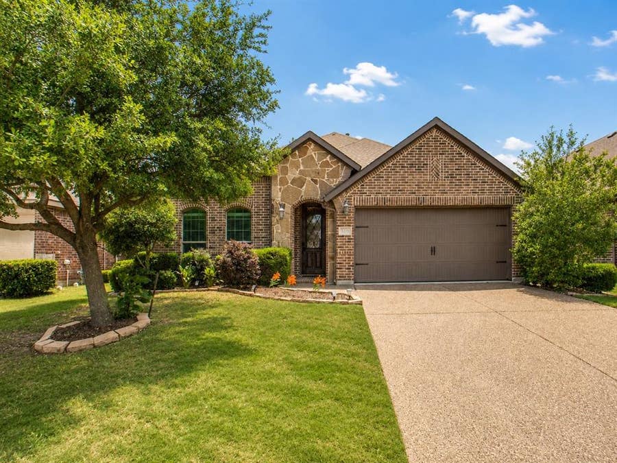 Property photo for 1305 Koto Wood Drive, Royse City, TX