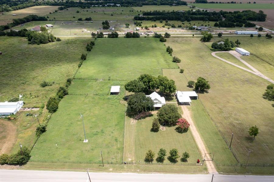 Property photo for 330 S Goode Road, Wilmer, TX