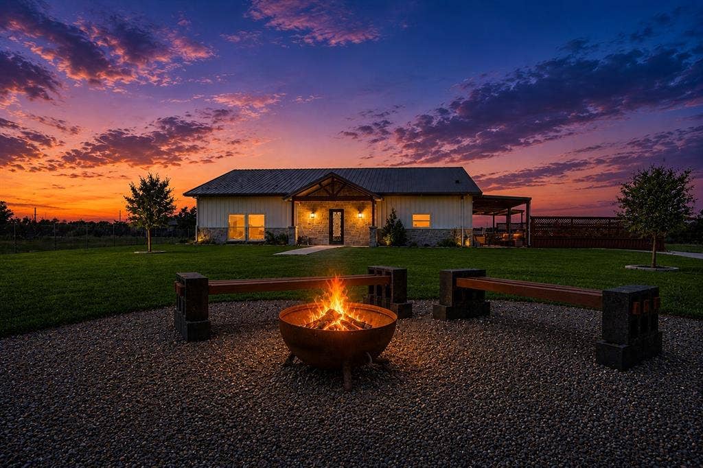 620 Ewing Road, Ferris, TX 75125 620 Ewing Road, Ferris, TX 75125