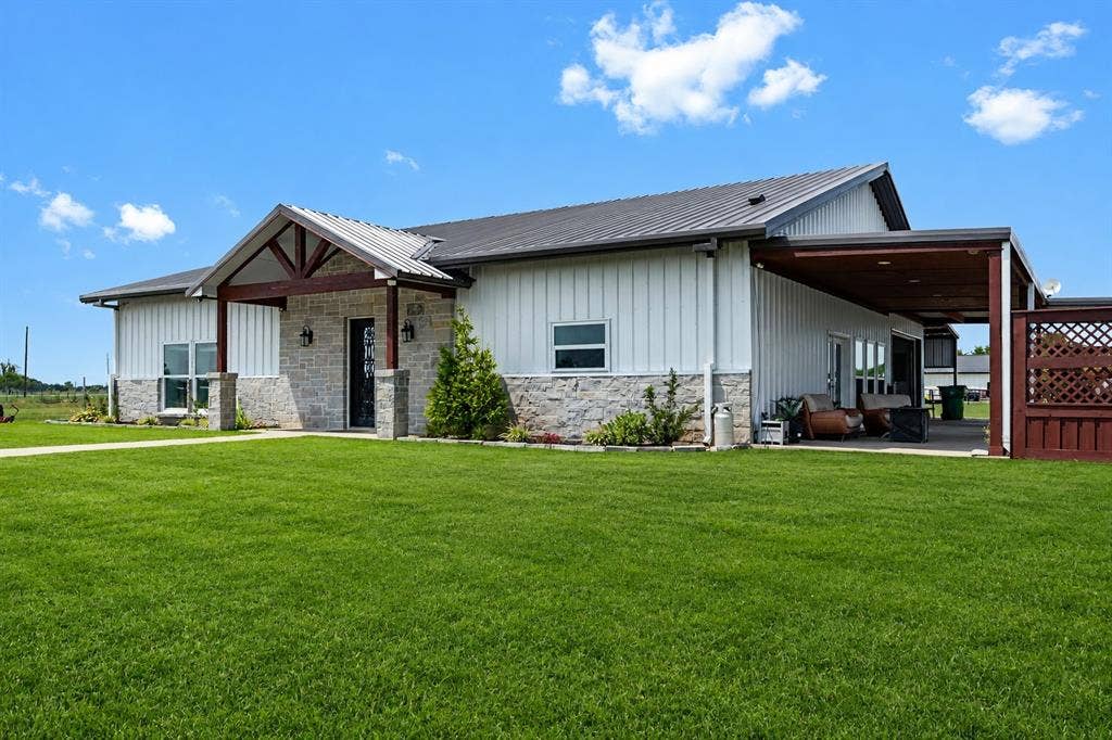 620 Ewing Road, Ferris, TX 75125 DE