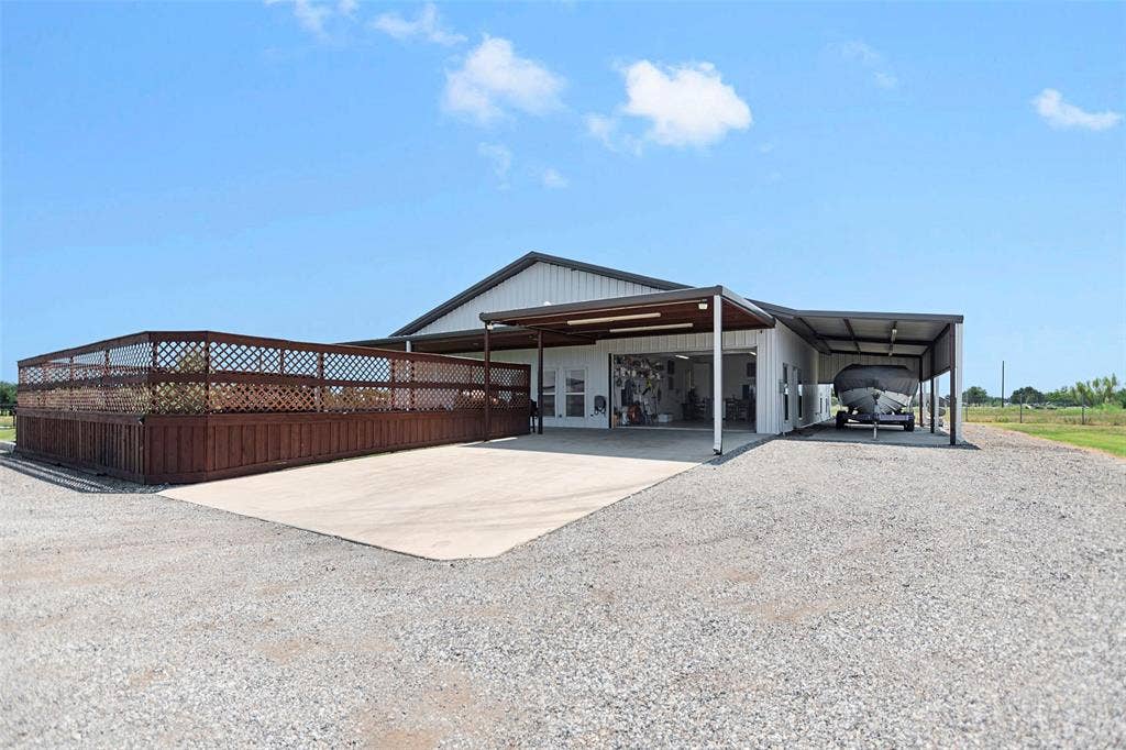 620 Ewing Road, Ferris, TX 75125 Driveway, 3' stone and Rock Base. 1-2' crushed asphalt top Layer. Down side of property from Ewing Road to Back fence line. 8 Spaces covered Parking.
