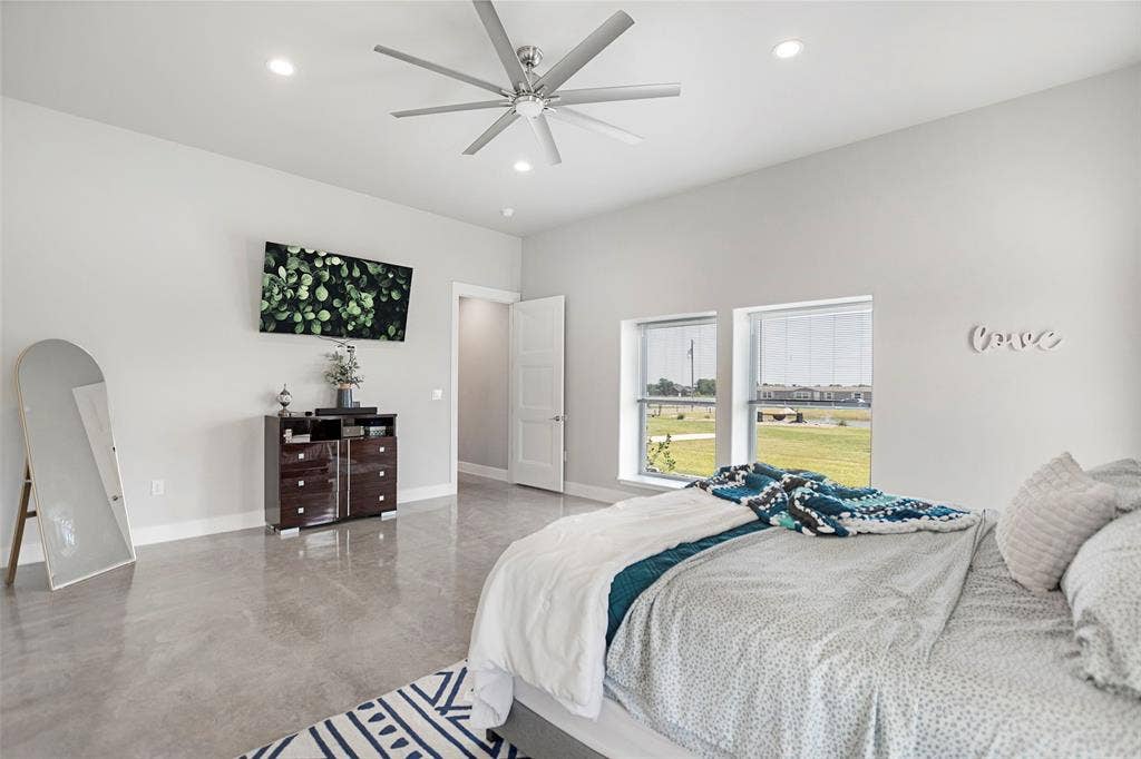 620 Ewing Road, Ferris, TX 75125 620 Ewing Road, Ferris, TX 75125