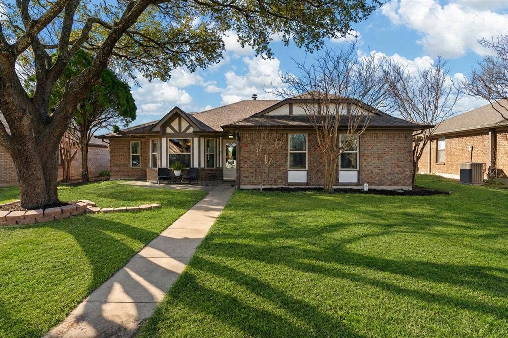1518 Sunflower Drive, Allen, TX 75002 1518 Sunflower Drive, Allen, TX 75002