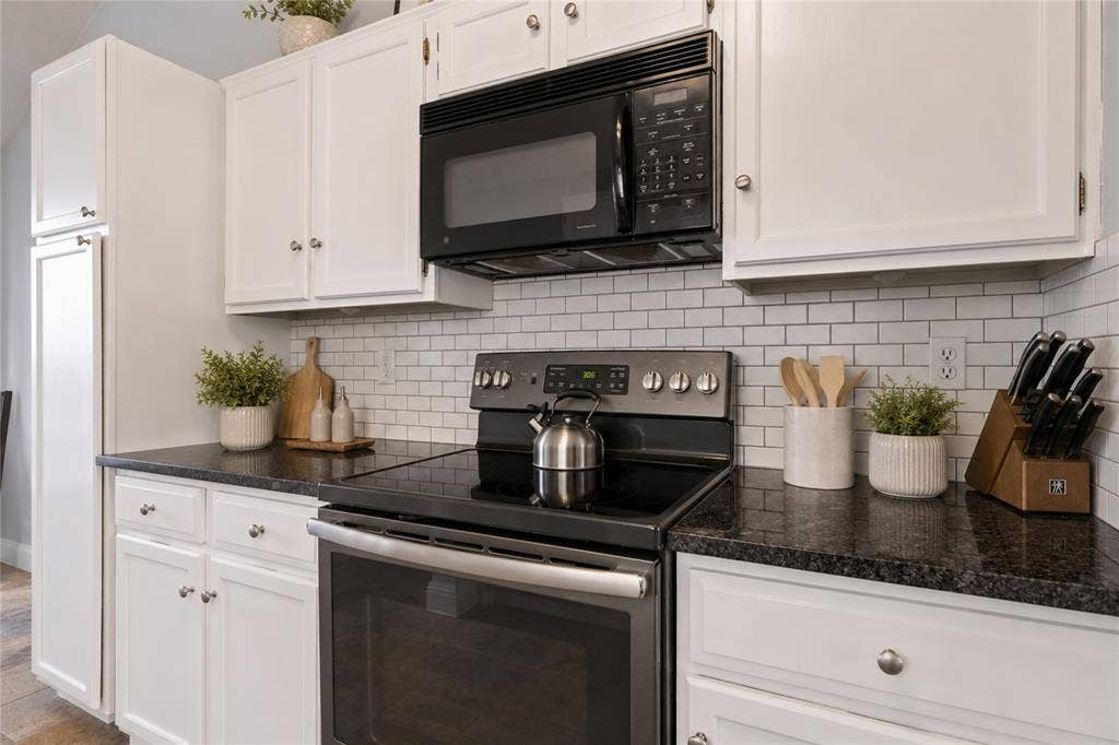 1518 Sunflower Drive, Allen, TX 75002 virtually staged
