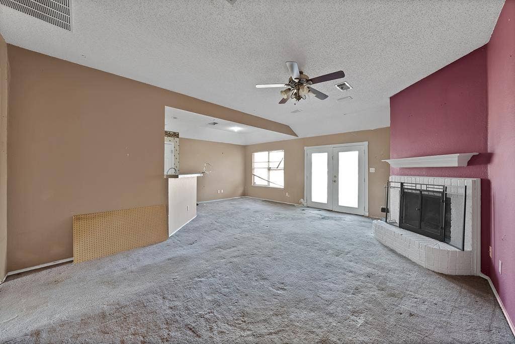 2137 Emerald Oaks, Mesquite, TX 75181 2137 Emerald Oaks, Mesquite, TX 75181