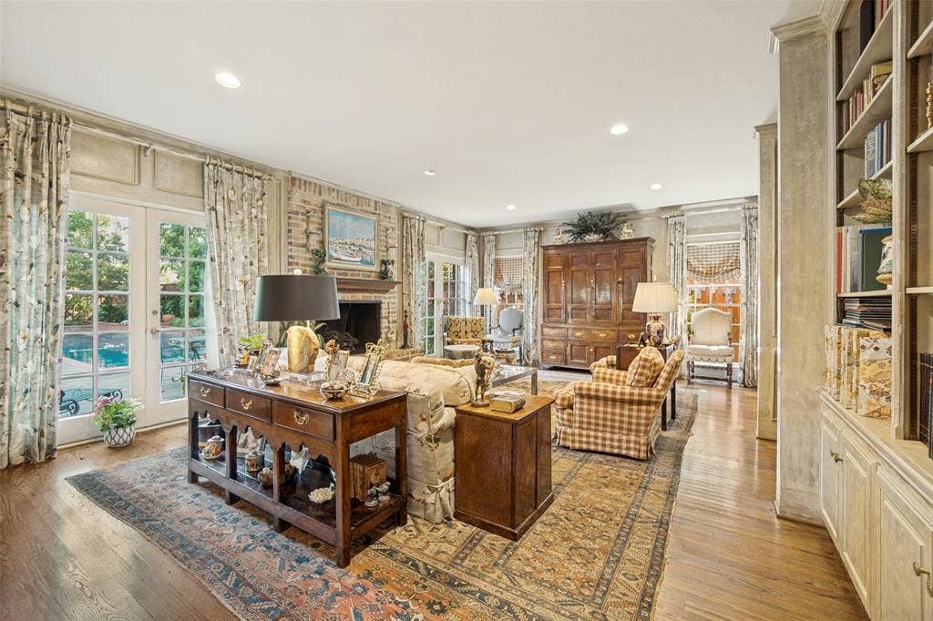 3418 Dartmouth Avenue, Highland Park, TX 75205 3418 Dartmouth Avenue, Highland Park, TX 75205