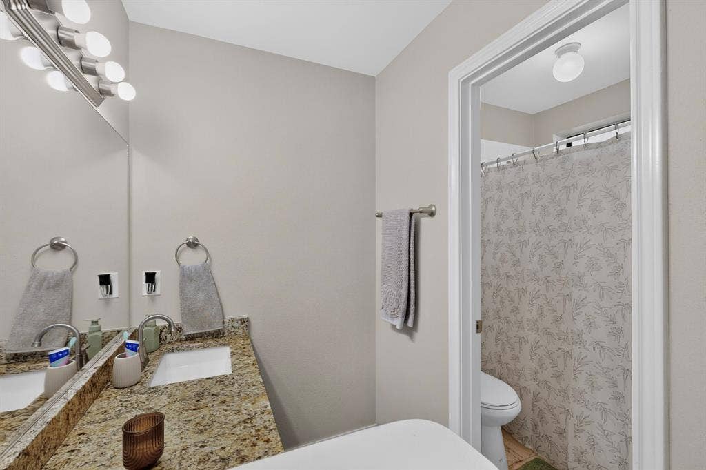 579 Trout Street, Rockwall, TX 75032 579 Trout Street, Rockwall, TX 75032