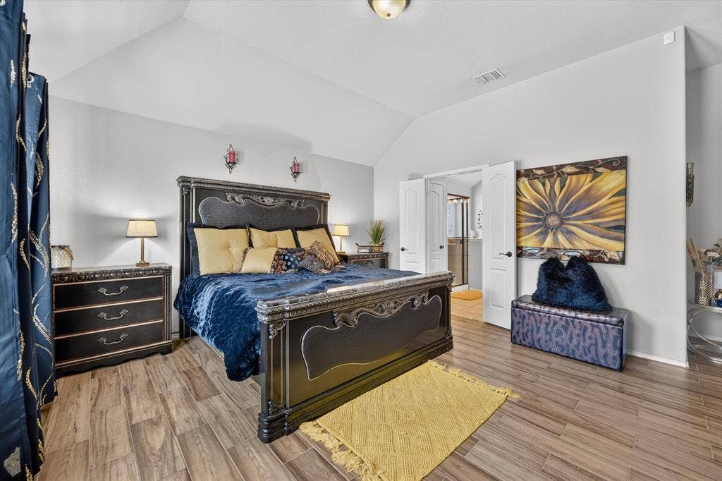 220 Carson Drive, Waxahachie, TX 75167 220 Carson Drive, Waxahachie, TX 75167