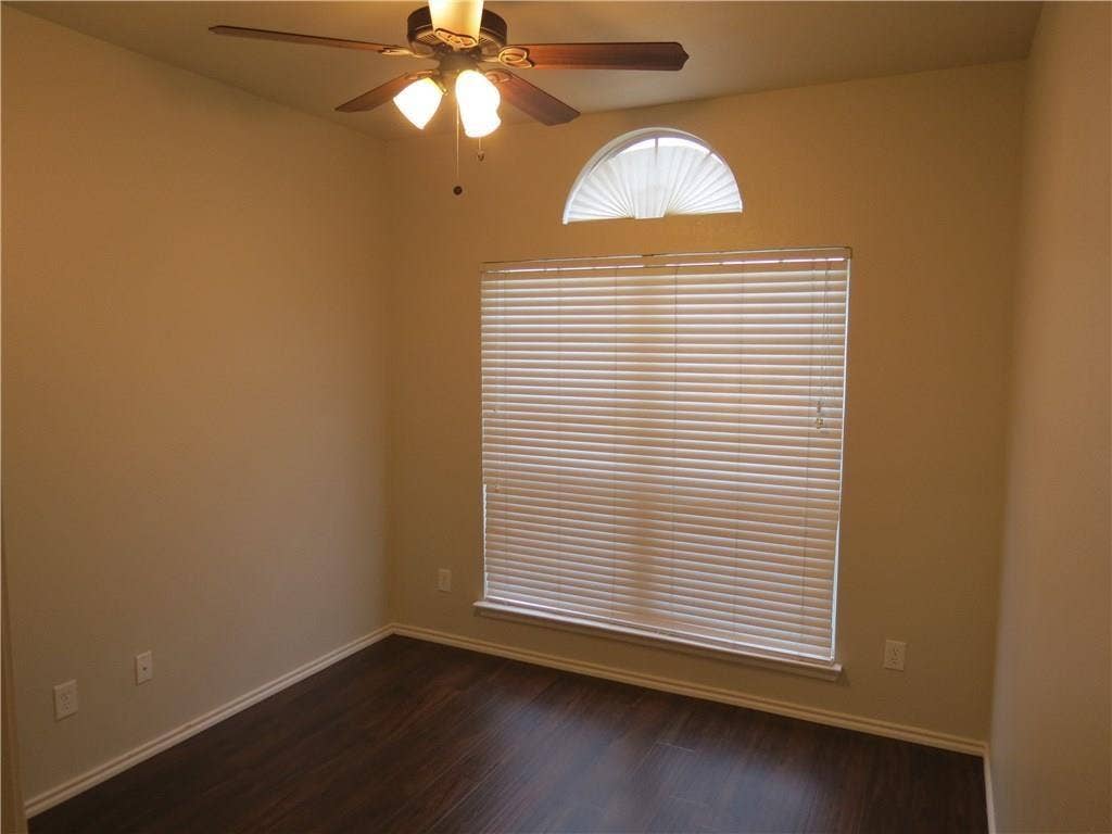 8004 Ranchvale Lane, Arlington, TX 76002 8004 Ranchvale Lane, Arlington, TX 76002