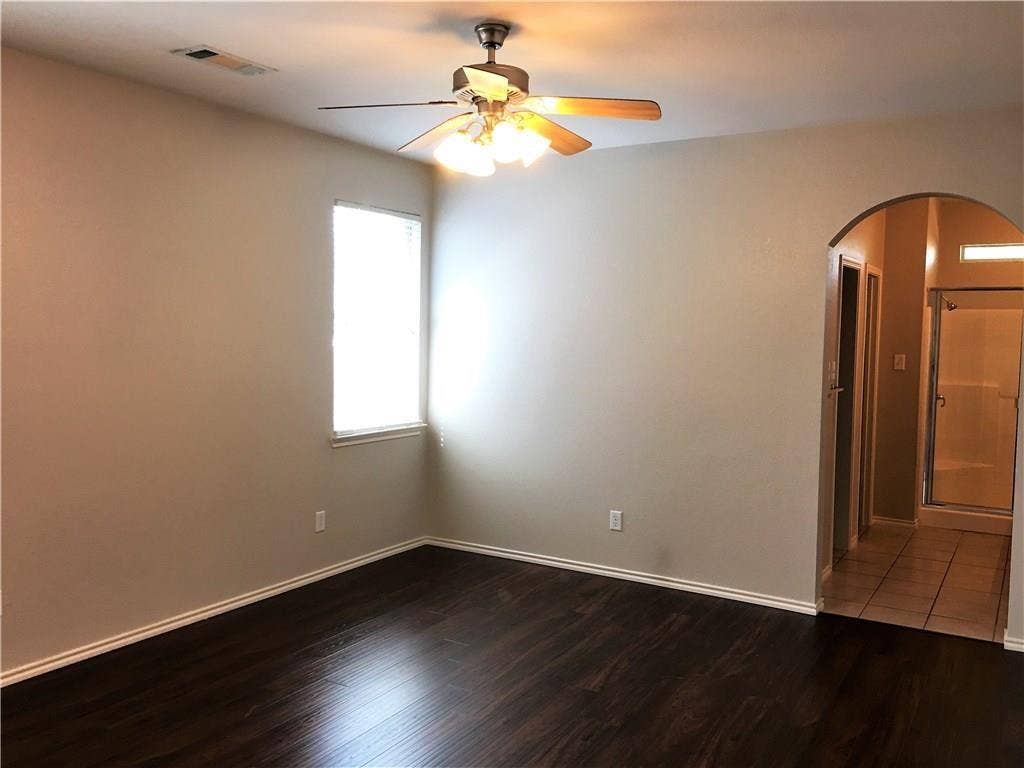 8004 Ranchvale Lane, Arlington, TX 76002 8004 Ranchvale Lane, Arlington, TX 76002