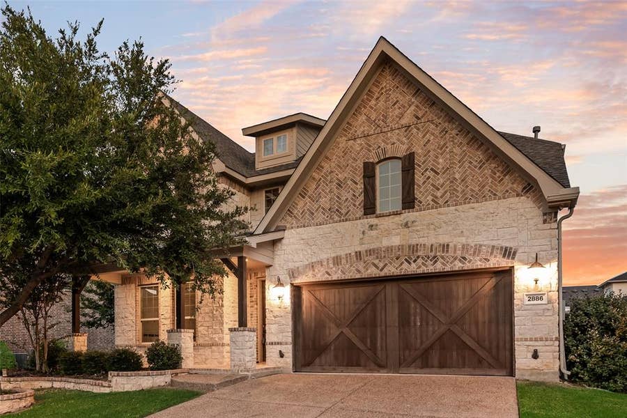 Property photo for 2886 Nottingham Drive, Trophy Club, TX