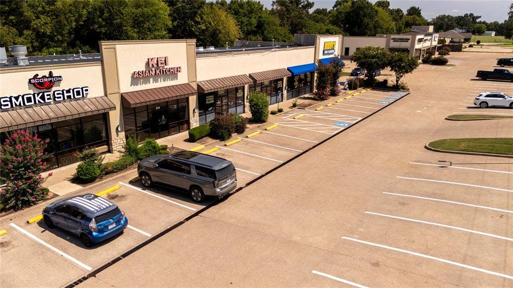 210/220 CRESTWAY Drive, Athens, TX 75751 210/220 CRESTWAY Drive, Athens, TX 75751