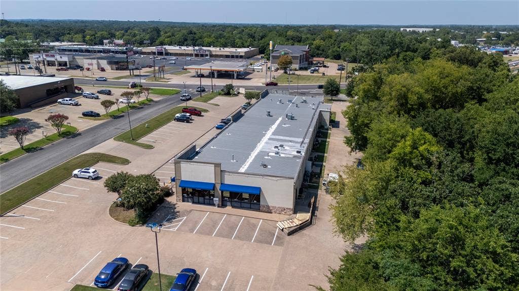210/220 CRESTWAY Drive, Athens, TX 75751 210/220 CRESTWAY Drive, Athens, TX 75751