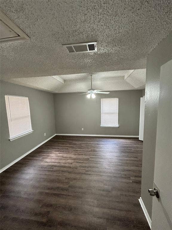 404 Jordan Lane, Arlington, TX 76012 404 Jordan Lane, Arlington, TX 76012