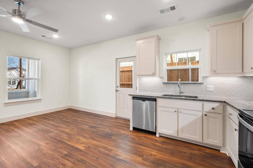 504 E Kimball Street, #2, Mansfield, TX 76063