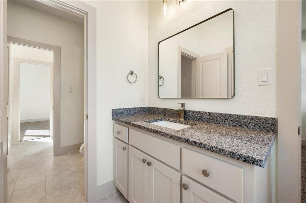 504 E Kimball Street, #2, Mansfield, TX 76063