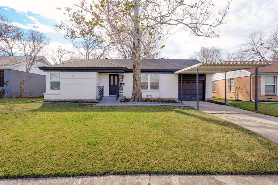 Property photo for 2824 Lockhart Avenue, Dallas, TX