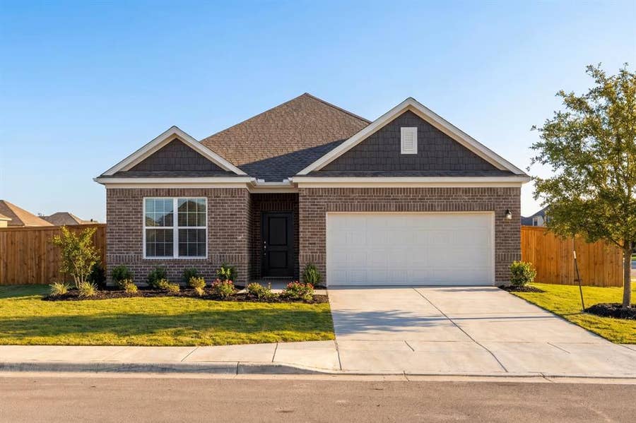 Property photo for 6020 Havature Way, Royse City, TX