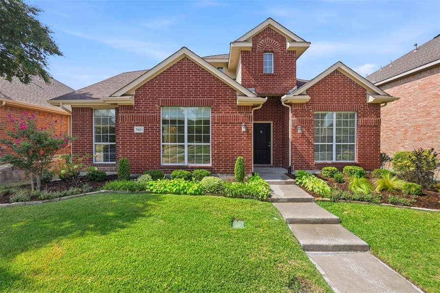 Property photo for 7801 Loma Alta Trail, McKinney, TX