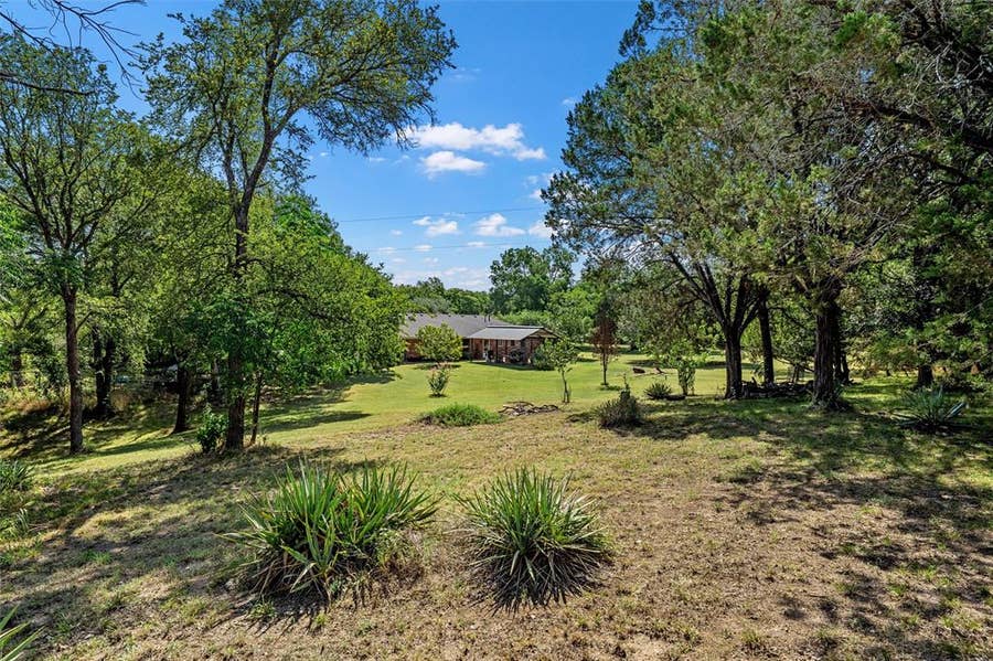 Property photo for 266 Childress Creek Drive, China Spring, TX