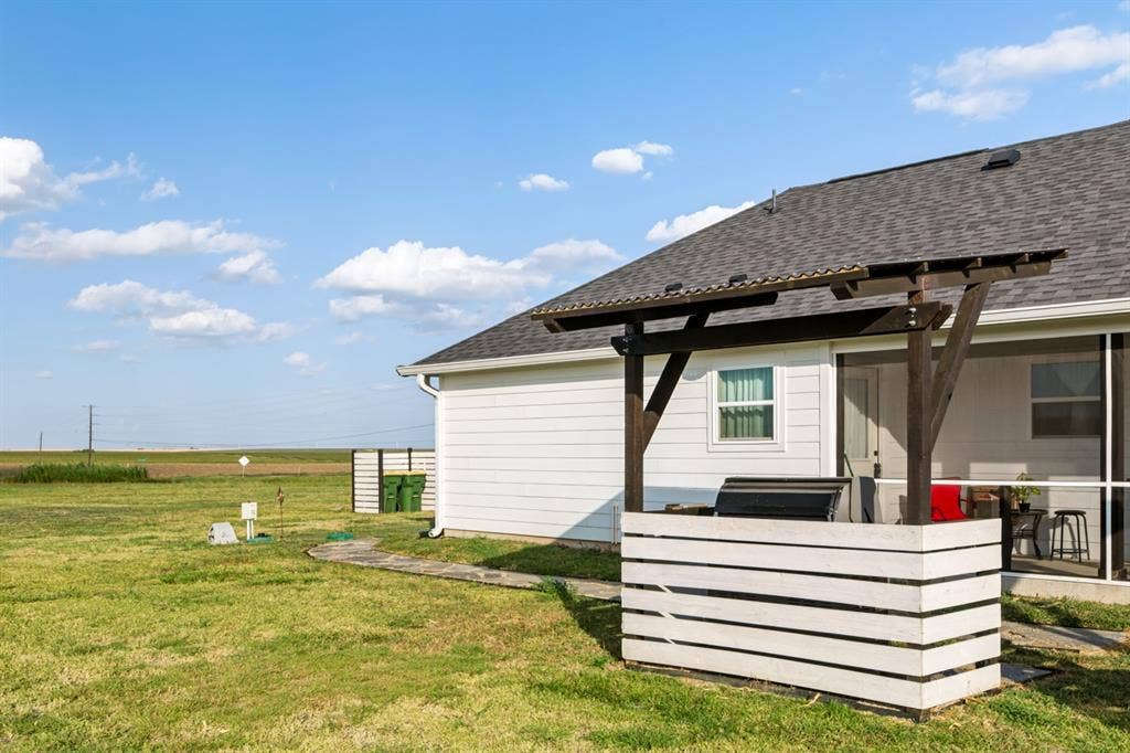2433 Trlica Road, West, TX 76691 2433 Trlica Road, West, TX 76691