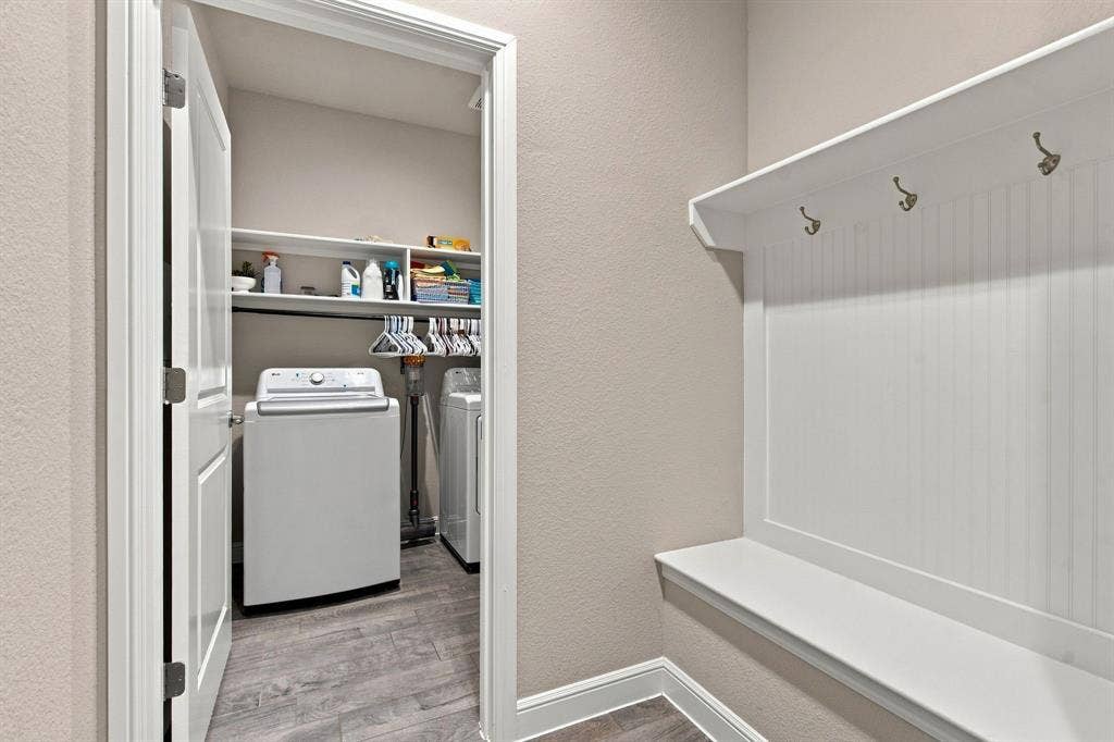 5236 Meadow Lane, Krum, TX 76249