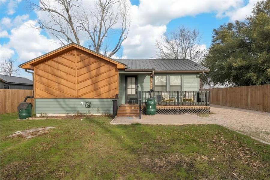 Property photo for 3812 Orchard Lane, Waco, TX