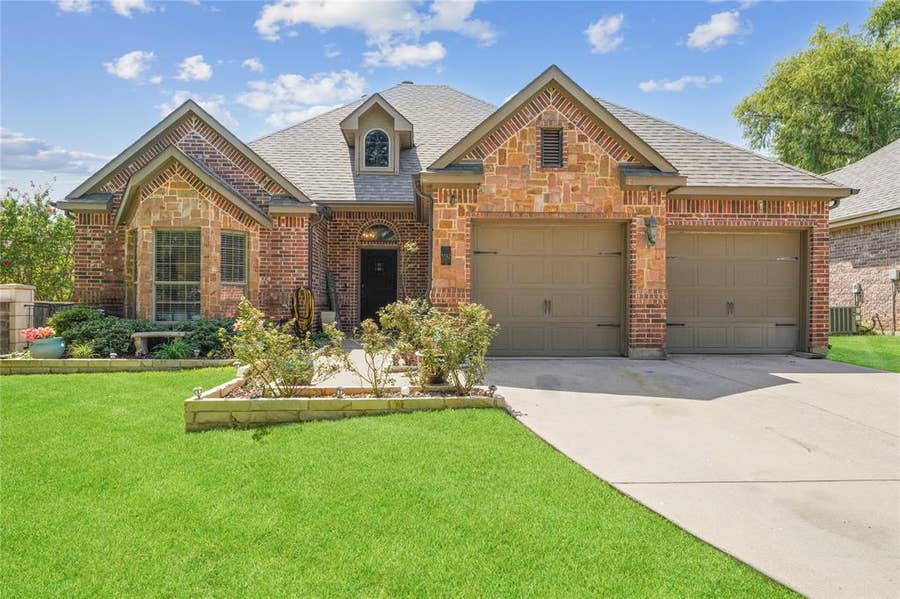 Property photo for 5132 Southpoint Drive, Arlington, TX