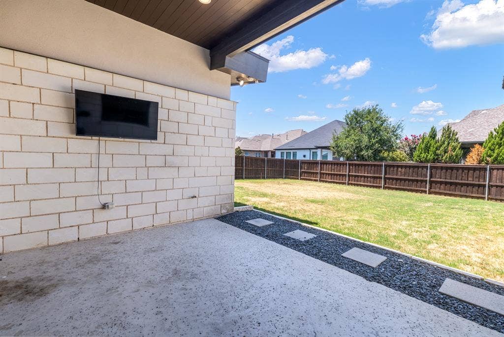 1321 Black Walnut Lane, Arlington, TX 76005 1321 Black Walnut Lane, Arlington, TX 76005