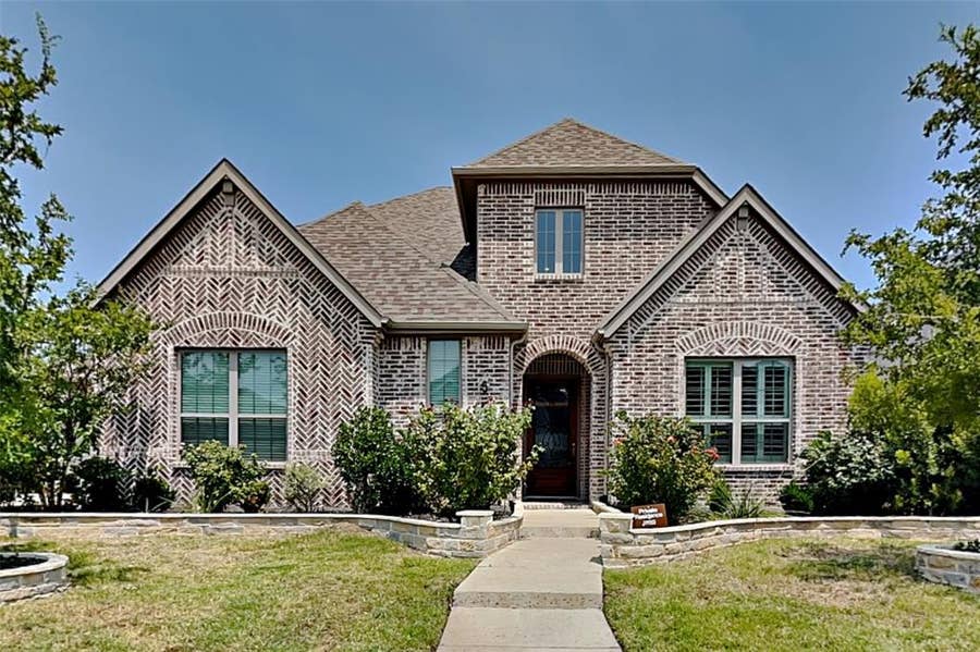 Property photo for 1930 Inwood Lane, Prosper, TX