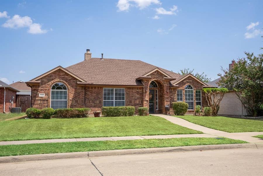 Property photo for 1110 Hampshire Lane, Cedar Hill, TX