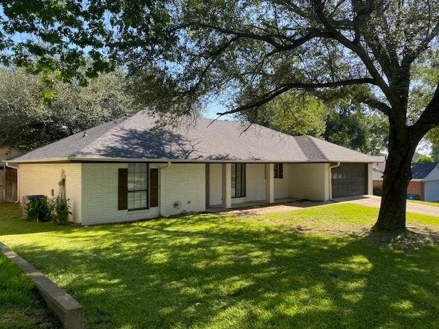 911 Kyle Drive, Athens, TX 75751 911 Kyle Drive, Athens, TX 75751