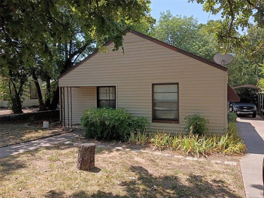 Property photo for 3132 Purington Avenue, Fort Worth, TX