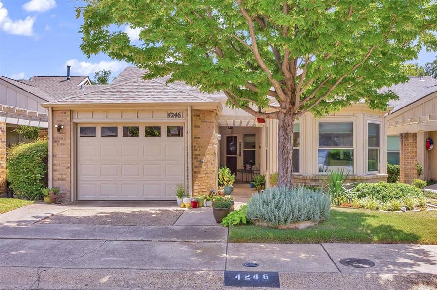 Property photo for 4246 Rosser Square, Dallas, TX