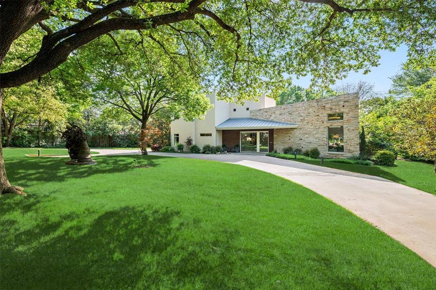 Property photo for 9435 Inwood Road, Dallas, TX