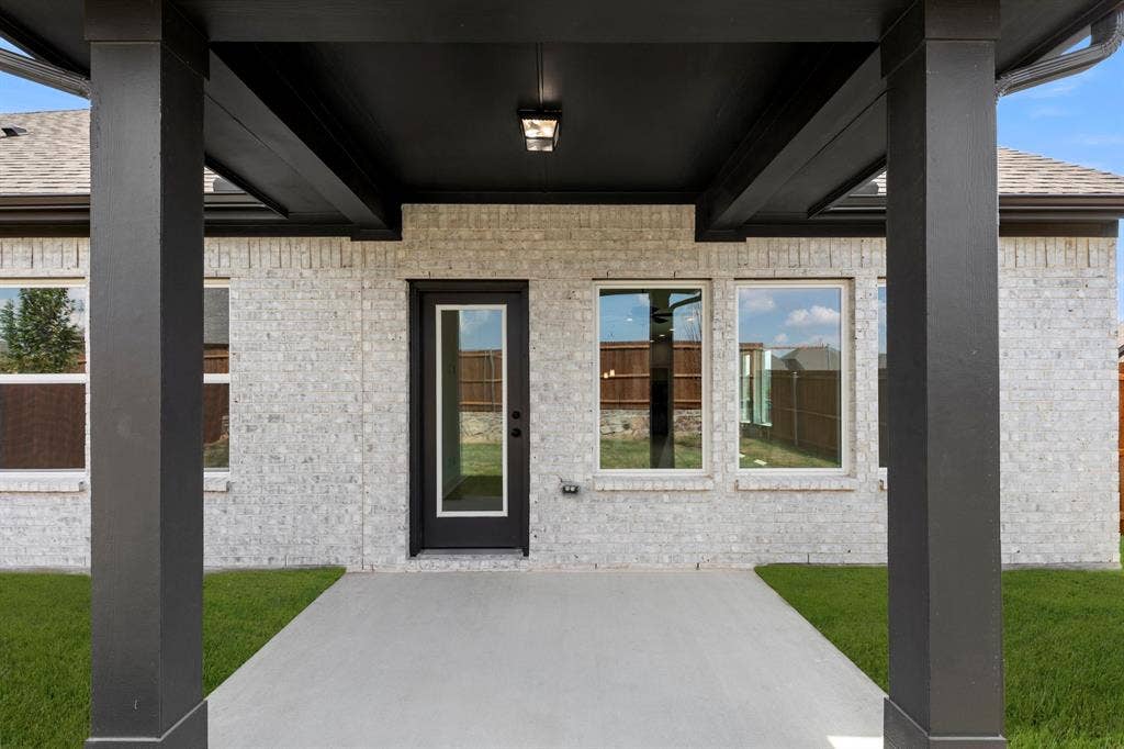 2519 Sturgis Street, Forney, TX 75126 26. 2519 Sturgis - Patio