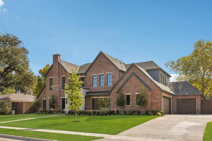 Property photo for 10148 Hedgeway Drive, Dallas, TX