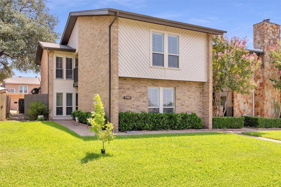 Property photo for 2906 Wayside Drive, Bedford, TX